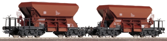 2 Piece Set: Gravel cars<br /><a href='images/pictures/Roco/66148.jpg' target='_blank'>Full size image</a>